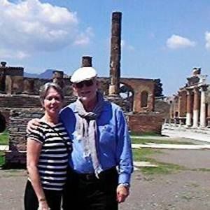 Meet your Posher, Lynette